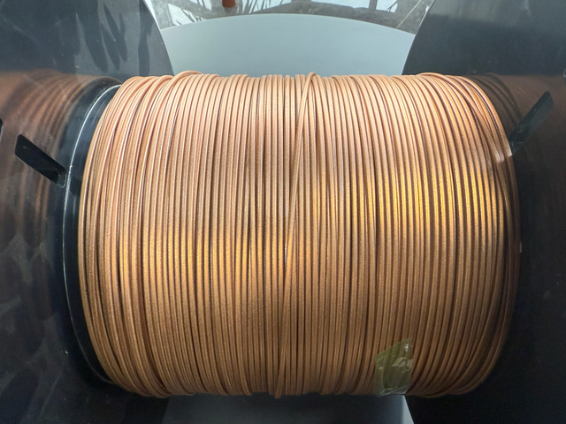 効率的なモーターおよび変圧器用途向けの押出ETFE平角線